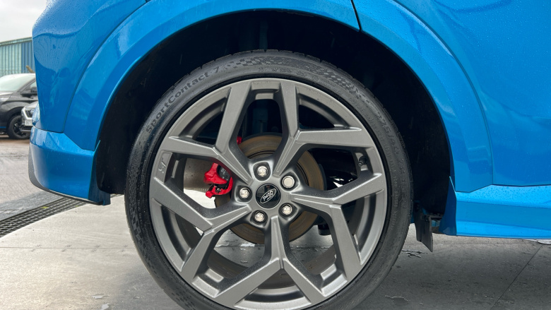 Ford Puma ST 1.0 EcoBoost Hybrid mHEV ST 5dr DCT Petrol Hatchback